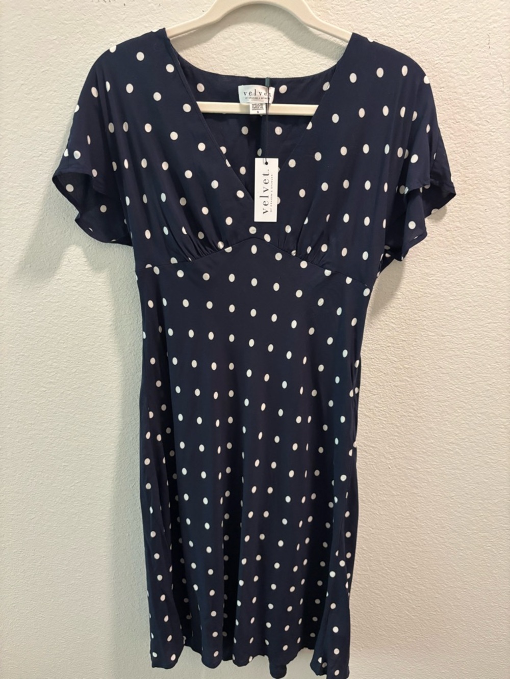 NWT Velvet by Graham + Spencer, Navy Polka Dot Short Sleeve Dress, size S